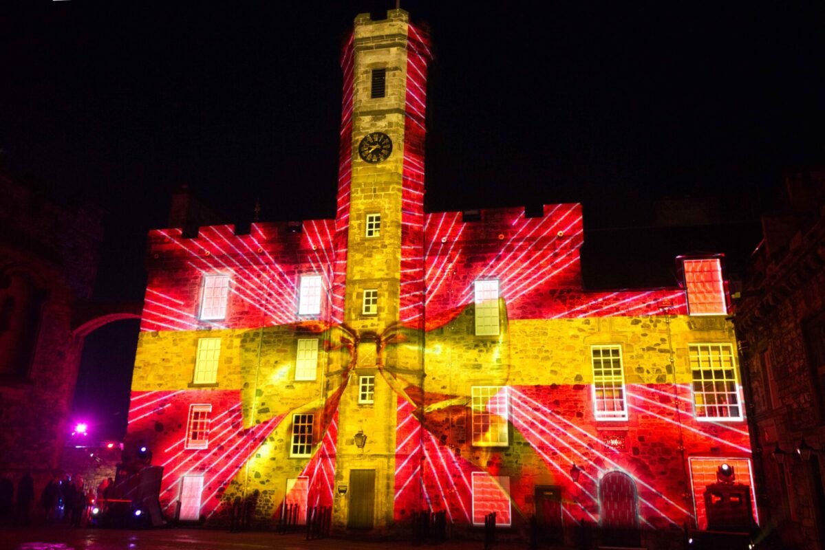 Castle of Light illuminates Edinburgh’s 900th anniversary with spectacular opening night