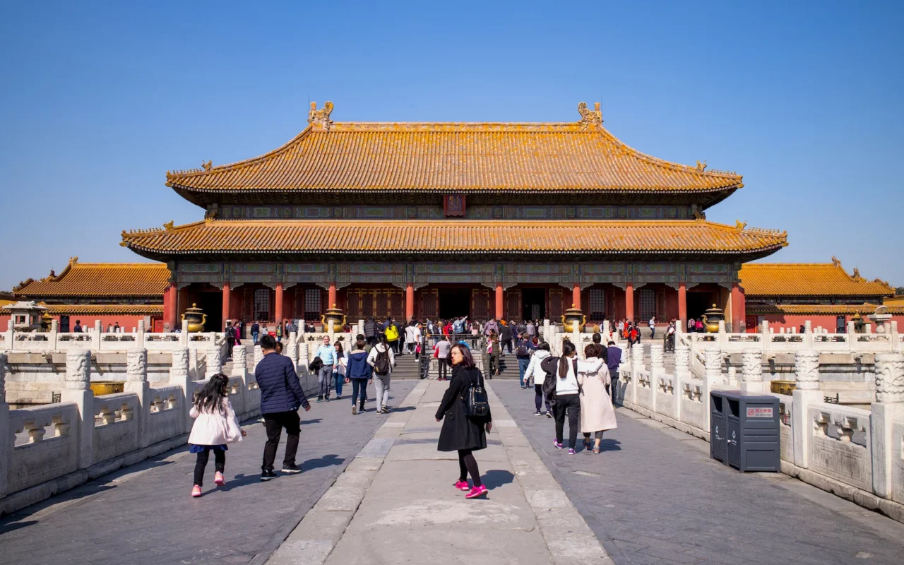 Improved convenience drives up inbound tourism in China